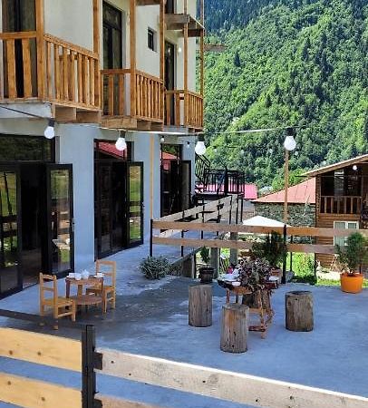 Guest House Guli Mestia Zewnętrze zdjęcie