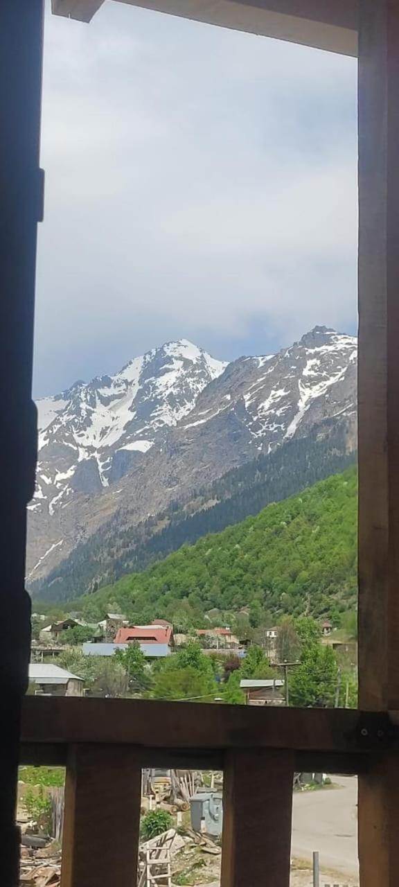 Guest House Guli Mestia Zewnętrze zdjęcie