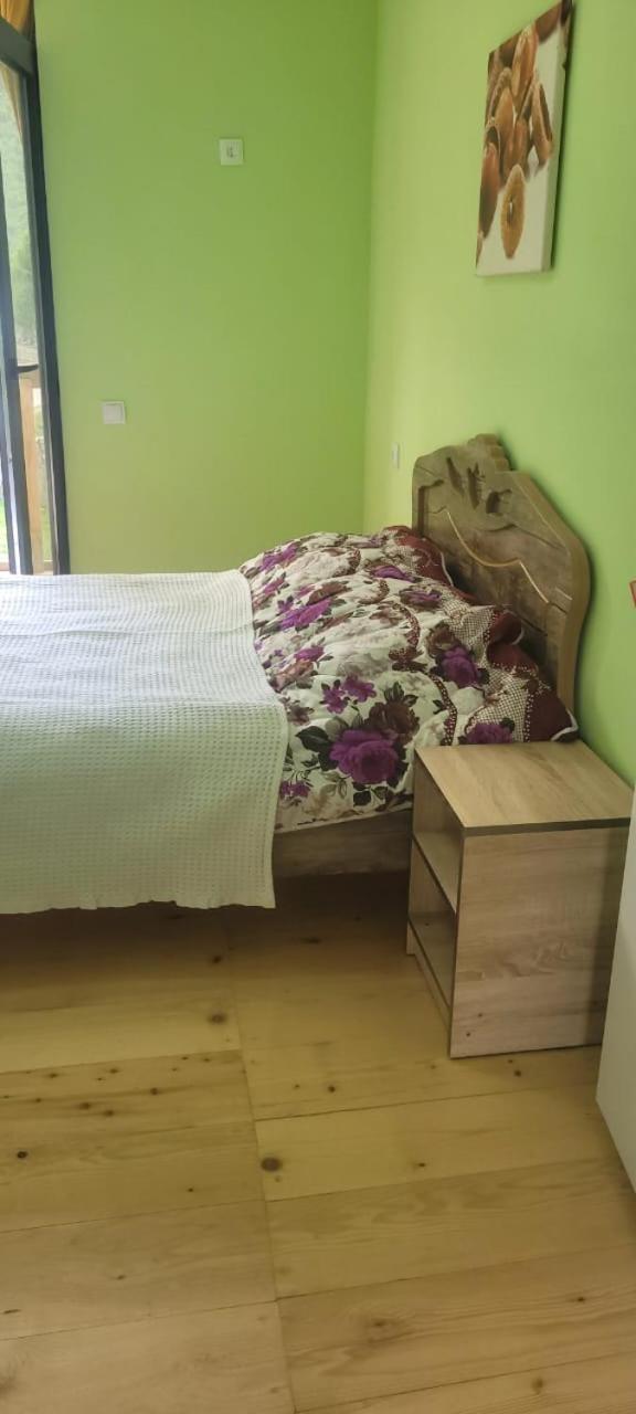 Guest House Guli Mestia Zewnętrze zdjęcie