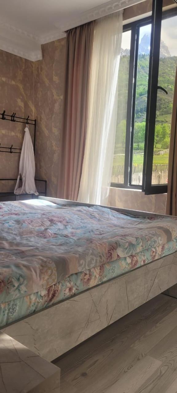 Guest House Guli Mestia Pokój zdjęcie