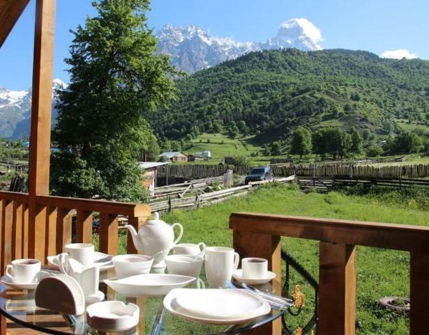 Guest House Guli Mestia Zewnętrze zdjęcie